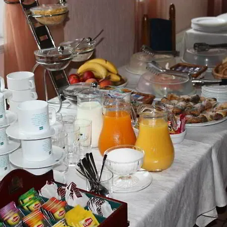 Amicus Hotell 3*